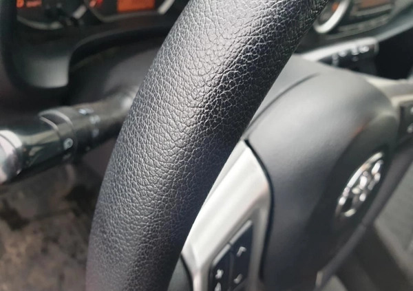 Toyota Yaris cena 20909 przebieg: 185000, rok produkcji 2012 z Sieradz małe 436